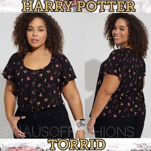 TORRID HARRY POTTER Lenny Challis Button Front Flutter Sleeve Top! NWT!